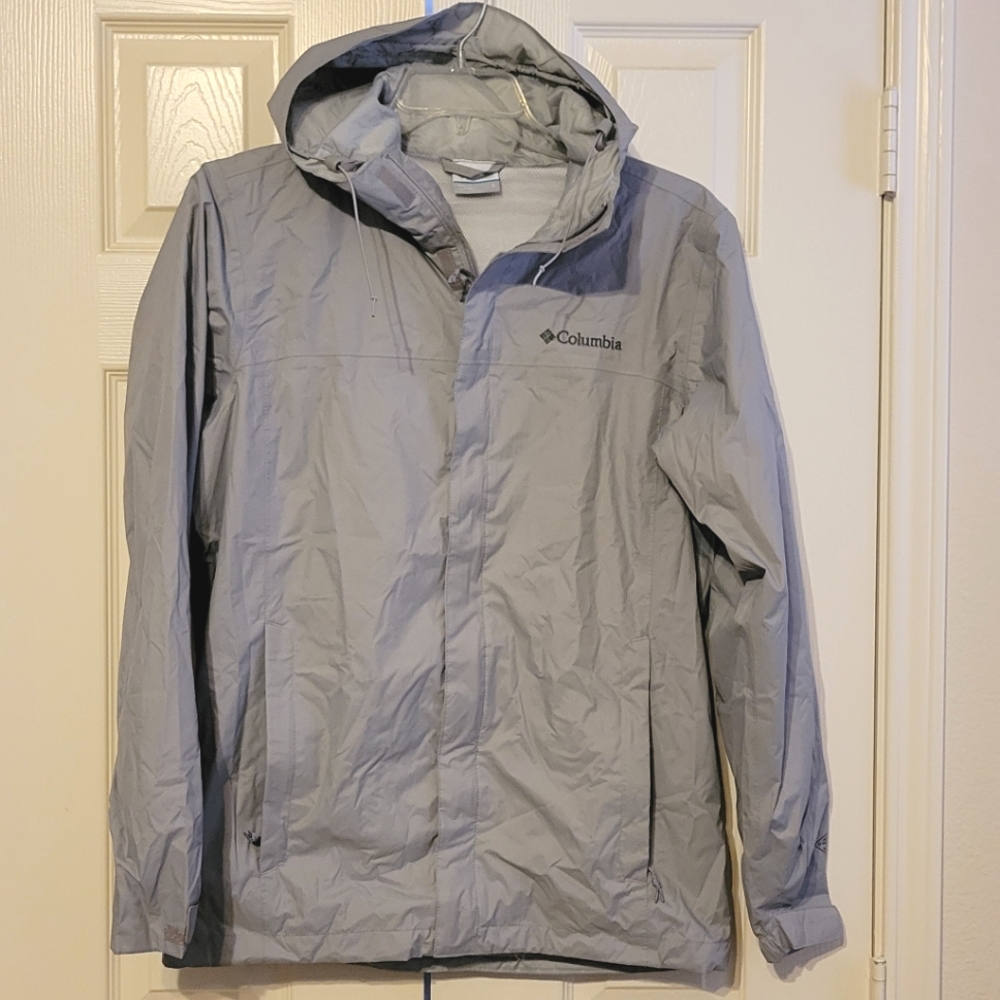 Columbia Men's Light Gray Raincoat Size Small - LIKE NEW